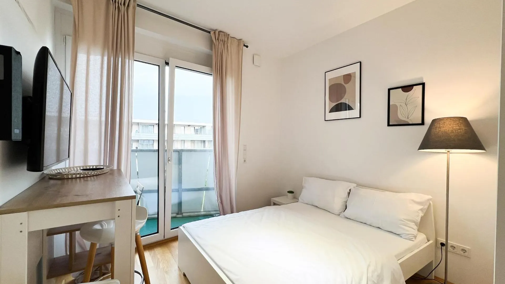 Messe Munich Apartment contacts
